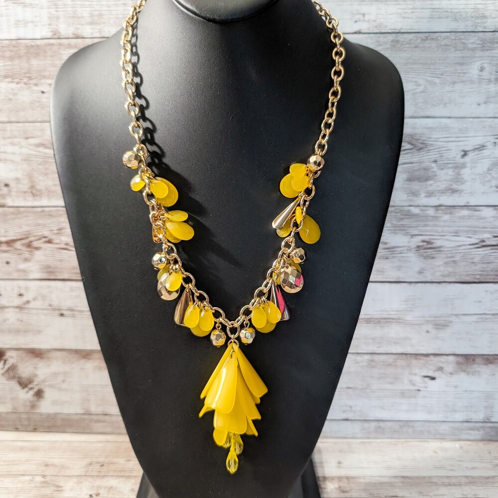 Eve Necklace Yellow Statement Necklace - Brand New